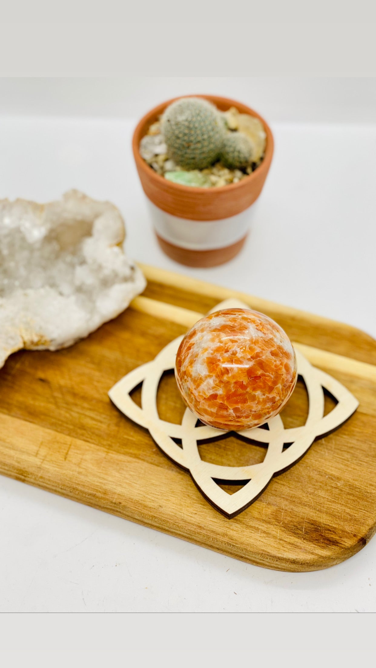 Celtic Knot Sphere Holder #2