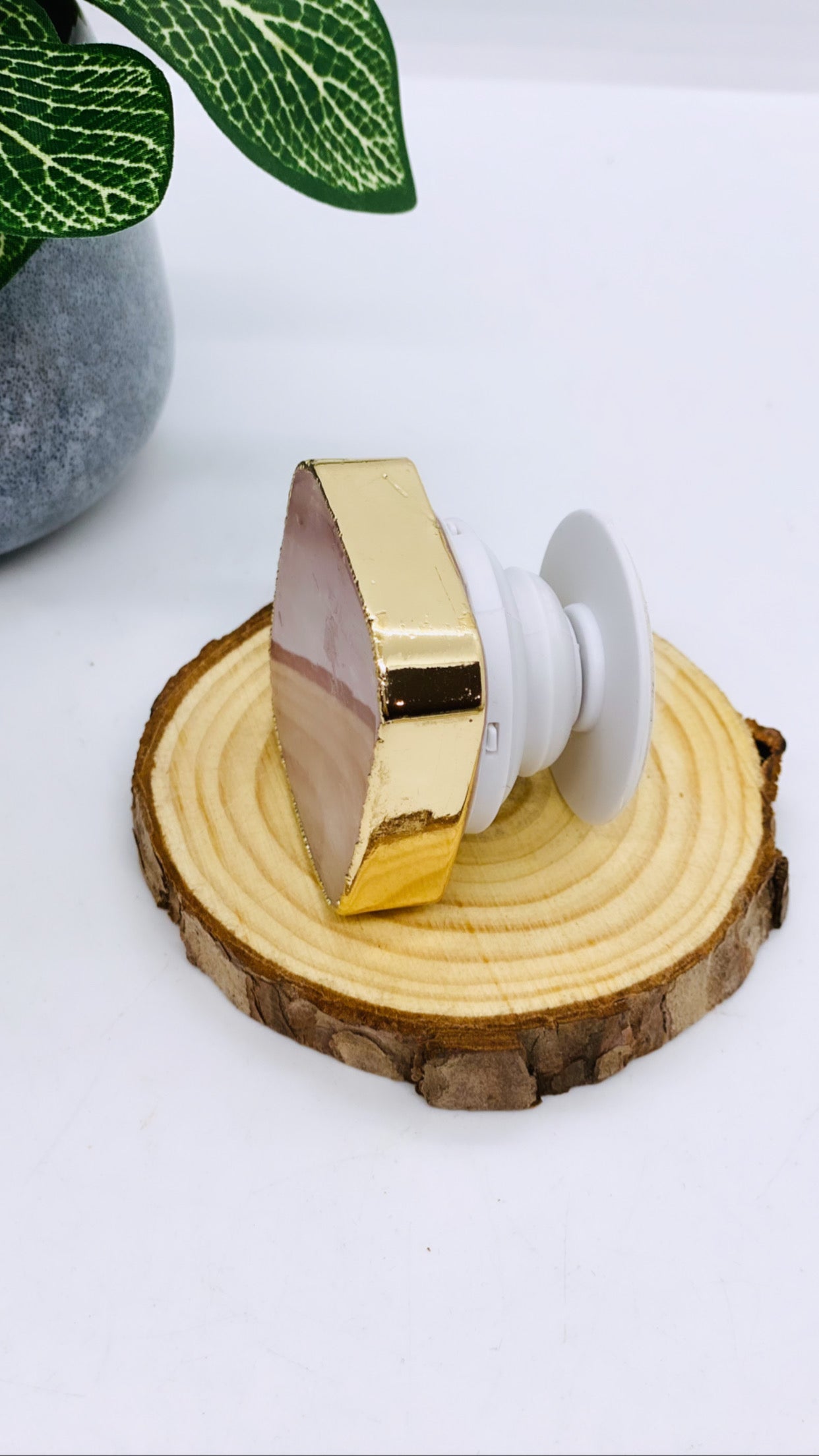 Rose Quartz Pop-socket