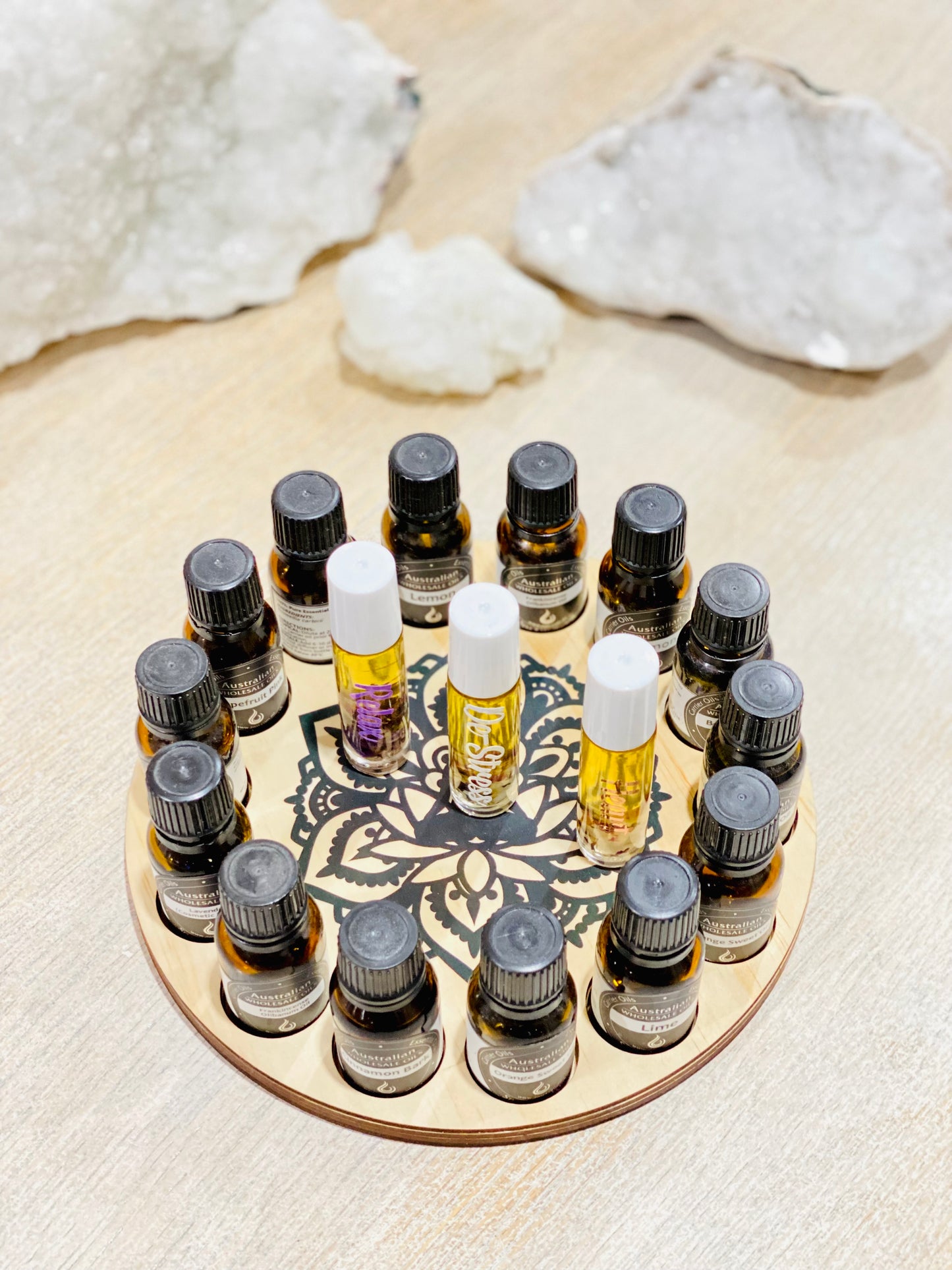 Essential oil / crystal holder #1