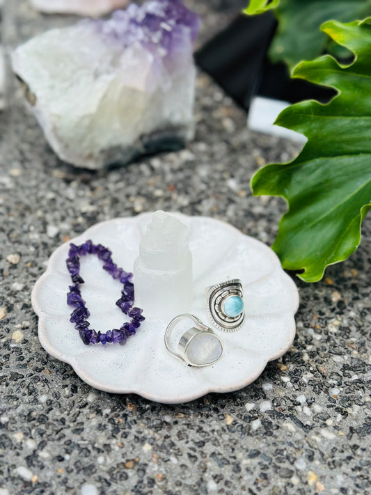 Selenite Charging Plate