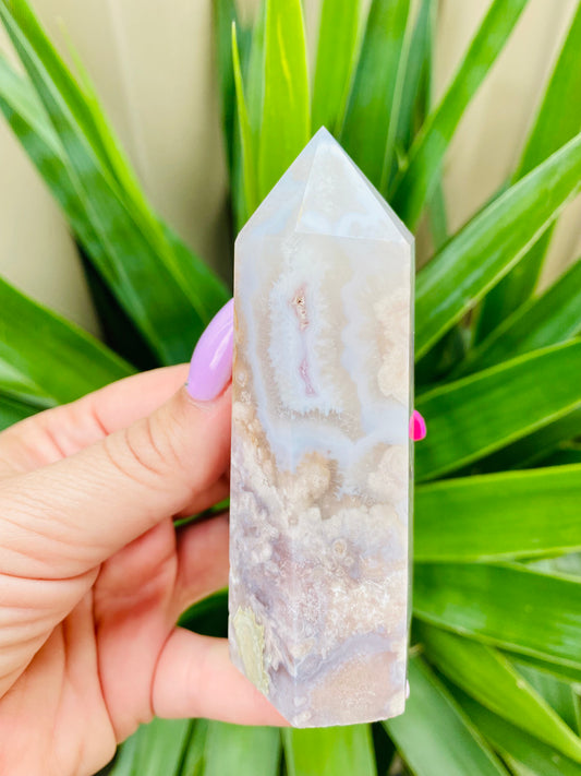 Flower Agate Point